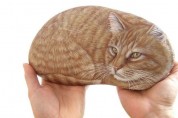 '고양이 아니에요' 돌에 생명을 불어넣는 예술가